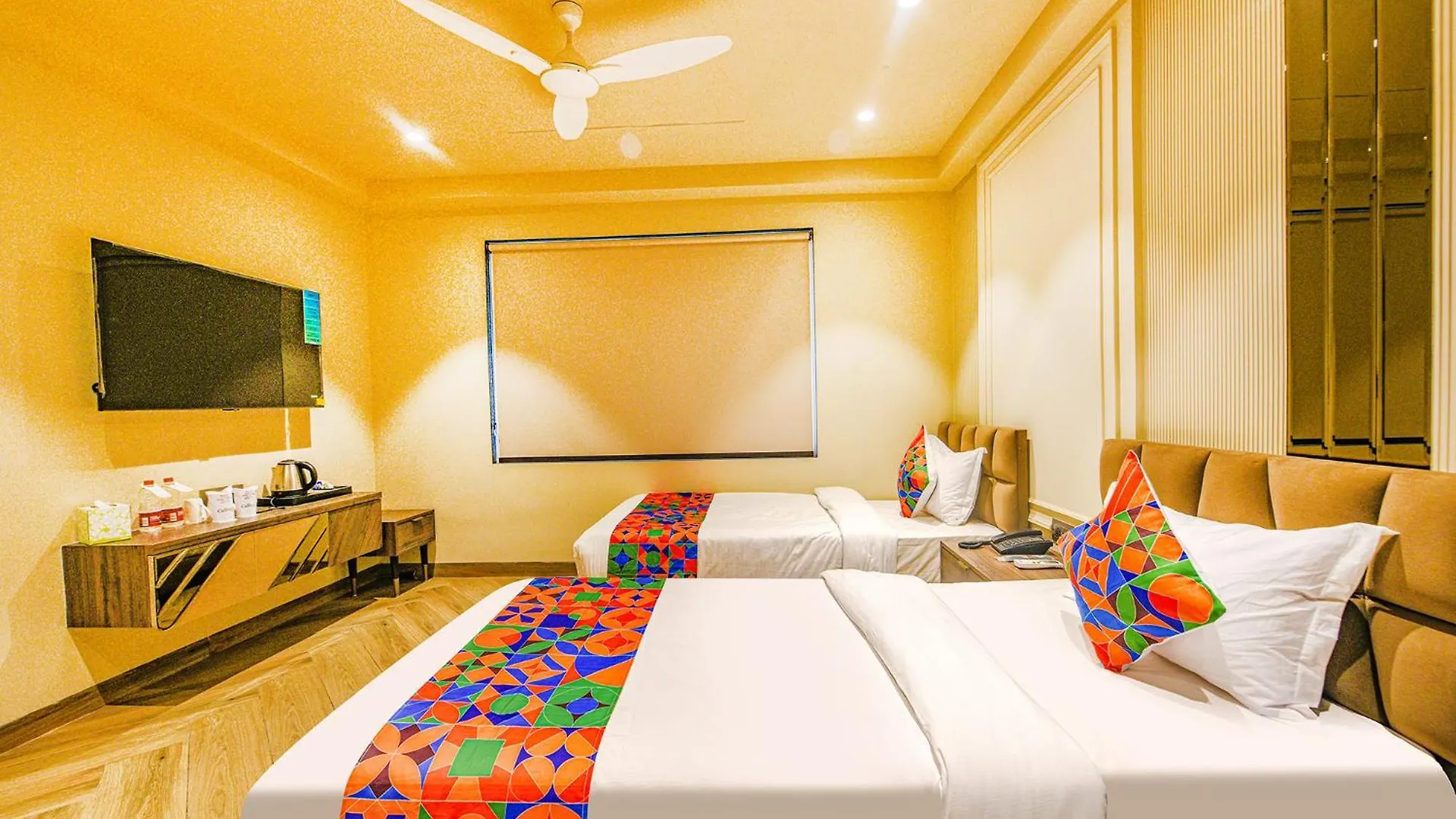 *** Hotel Fabhotel Prime Elite Janakpuri Delhi  India